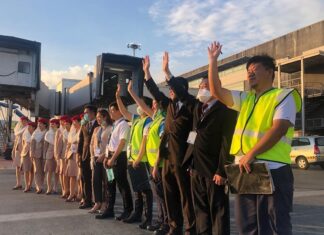 This is not goodbye: Emirates ground crews give an emotional send-off to last flights