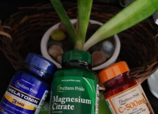 STAY HEALTHY AND FAB WITH PURITANS PRIDE.