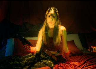 Rising alt-pop artist Mezzaluna conquers music on her own terms